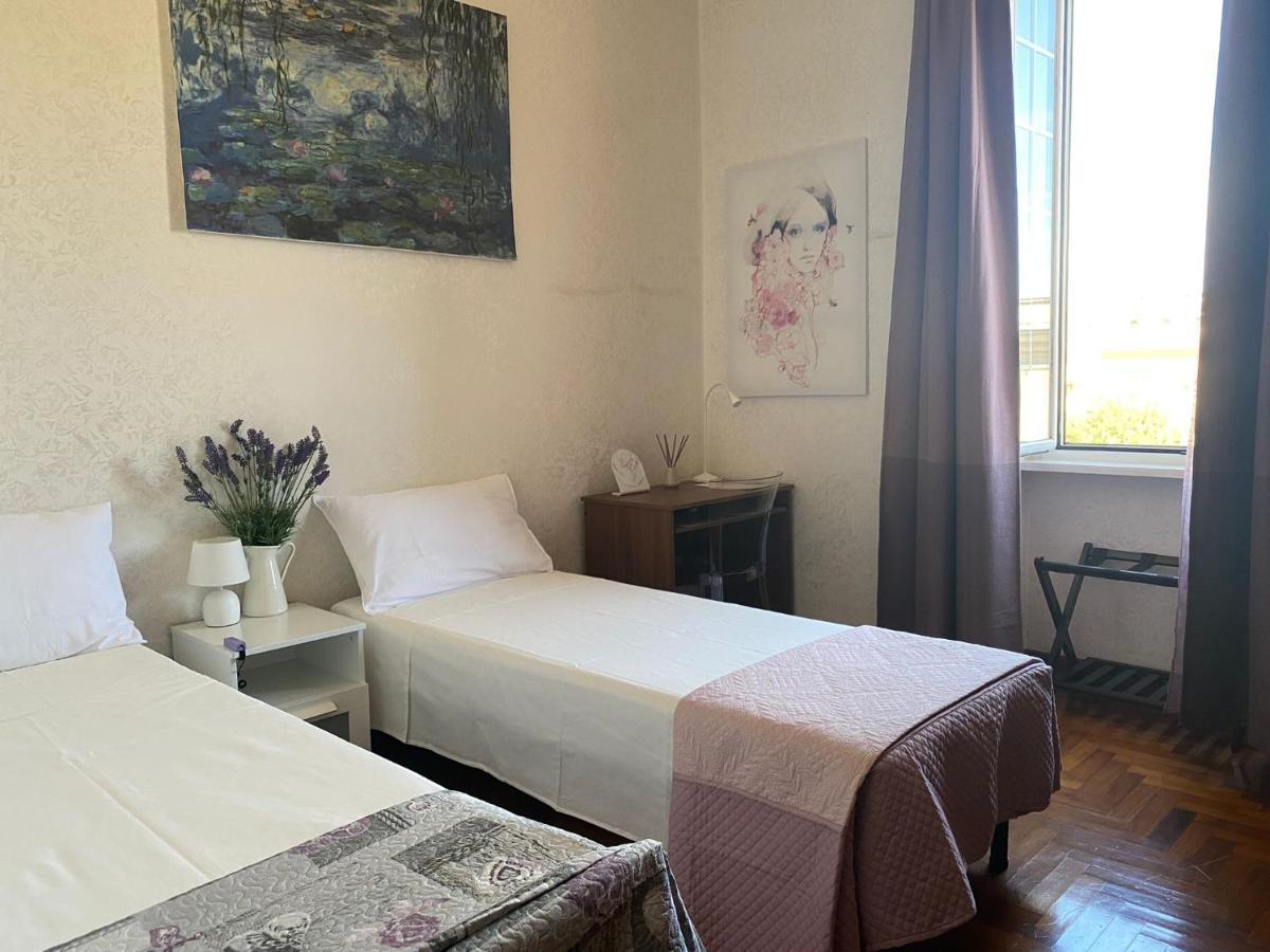 Pini Di Roma-new&cozy Apt In City Center- Metro A Re Di